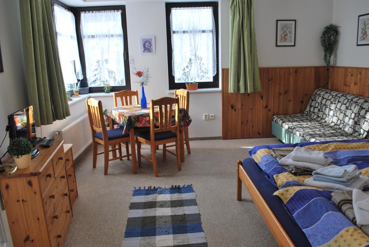 M+M Apartman Harrachov Zimmer foto